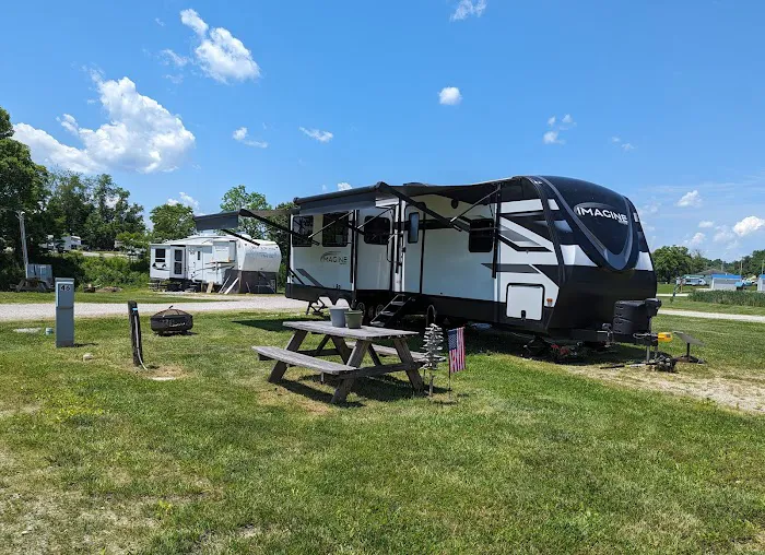 Blue Heron Landing RV Campground Picture 3
