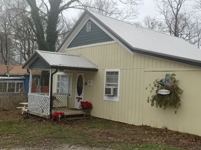 Pop's Place Camping & Cabins LLC Picture 1