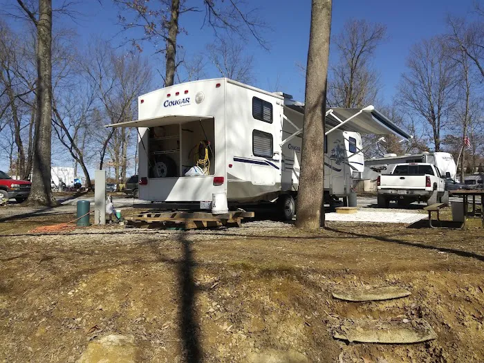 Up the Creek Camping Picture 8