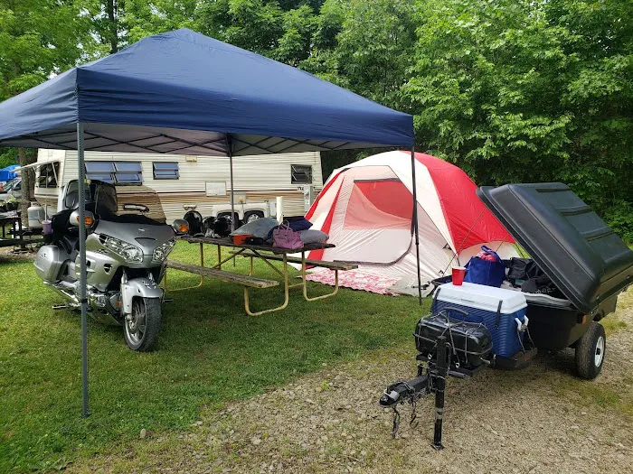 Up the Creek Camping Picture 9