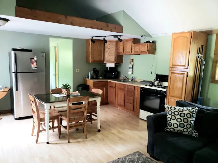 Dexter Run Farms and Lodging Farm Cabin Picture 4