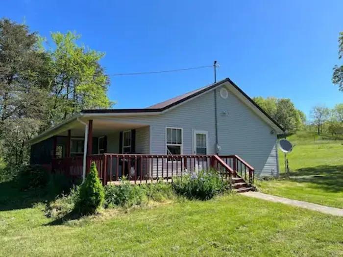 Dexter Run Farms Little Cabin Picture 3