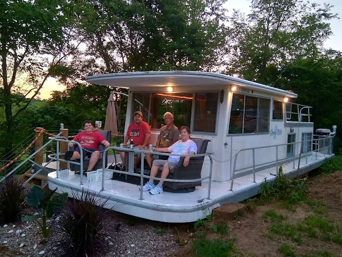 Dexter Run Farms Boathouse Picture 9