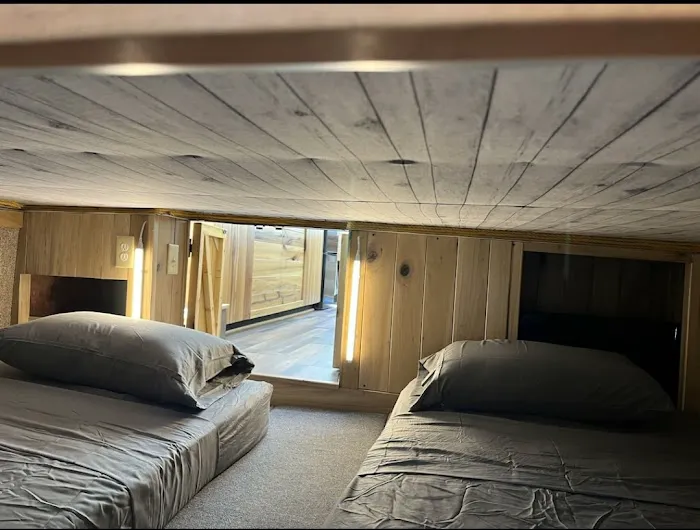 Dexter Run Farms Boathouse Picture 5