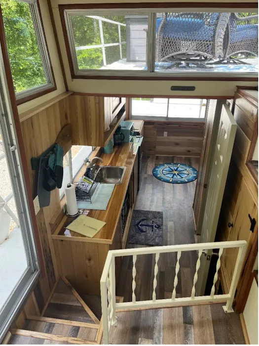 Dexter Run Farms Boathouse Picture 2