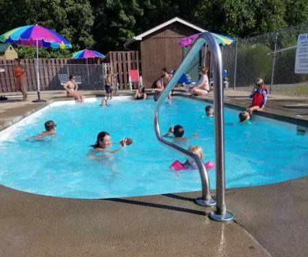 Mountain Lake Campground and Cabins