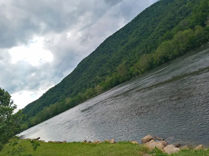 New River Junction Picture 1