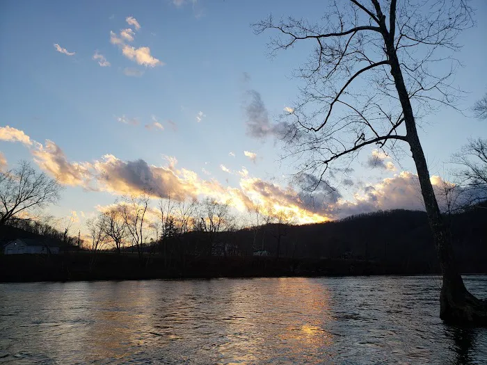 John Henry Campground by Berry’s Campground Picture 3