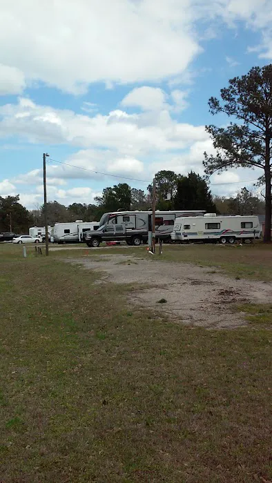 Chips Campground Picture 2