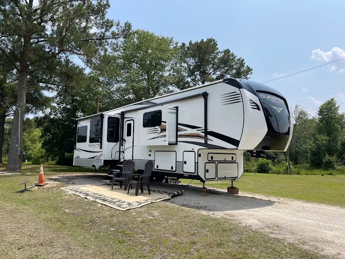 Chips Campground Picture 4