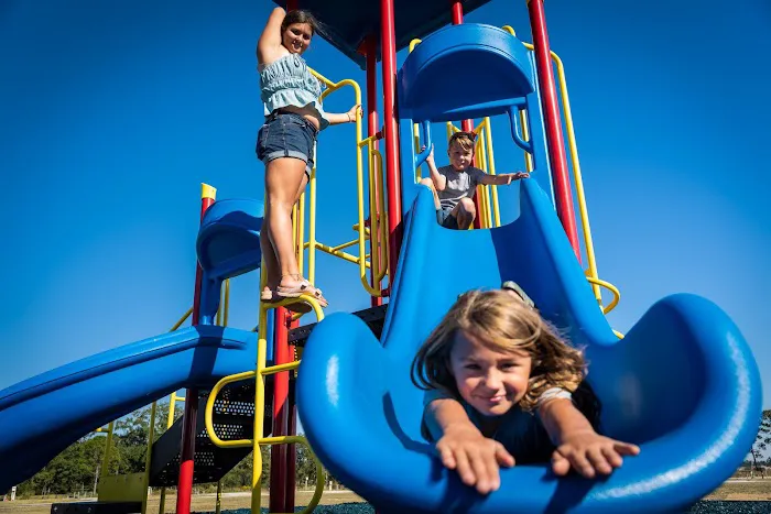 Sandusky RV Resort Picture 7