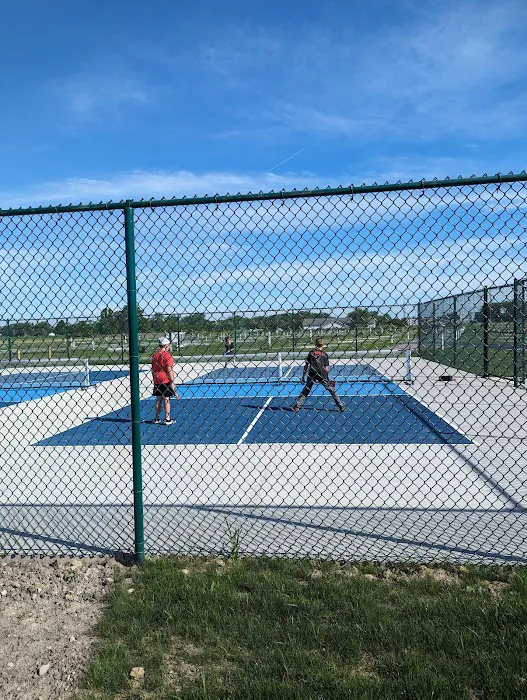 Sandusky RV Resort Picture 4