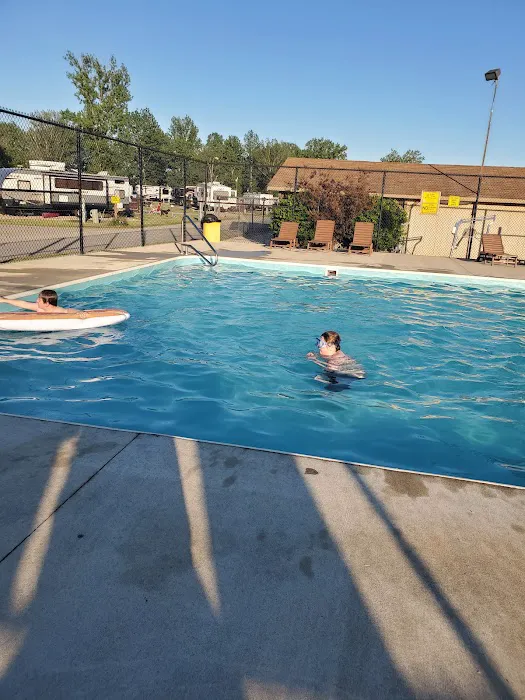 Sandusky KOA Holiday Campground Picture 5