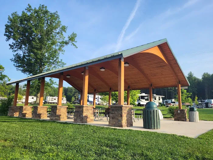 Pleasant Hill Lake Park Picture 4