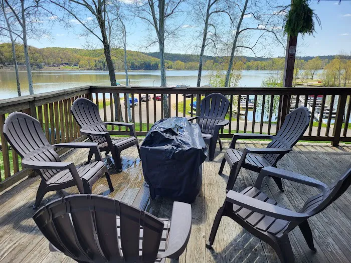 Pleasant Hill Lake Park Picture 5