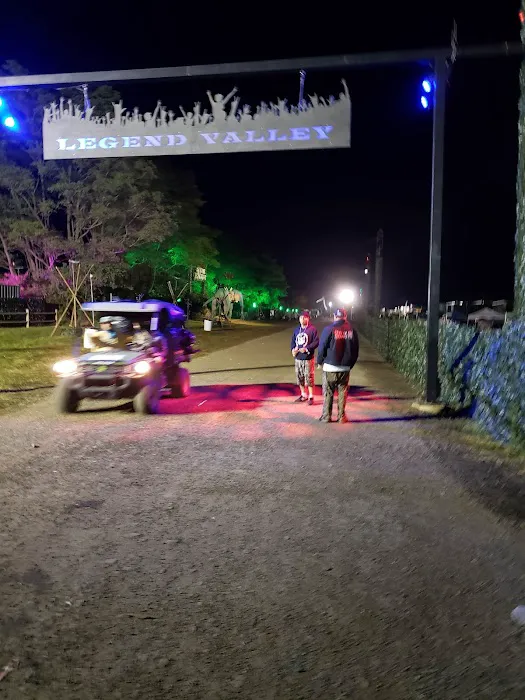 Legend Valley Public Entrance Picture 9