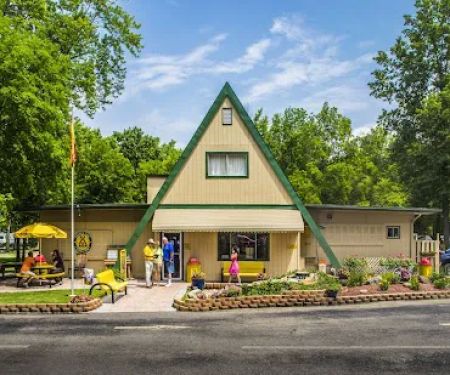 Buckeye Lake / Columbus East KOA Holiday