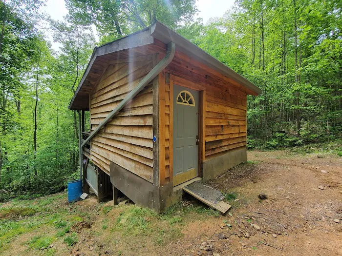 Quick Accommodations, Tours & More Picture 4