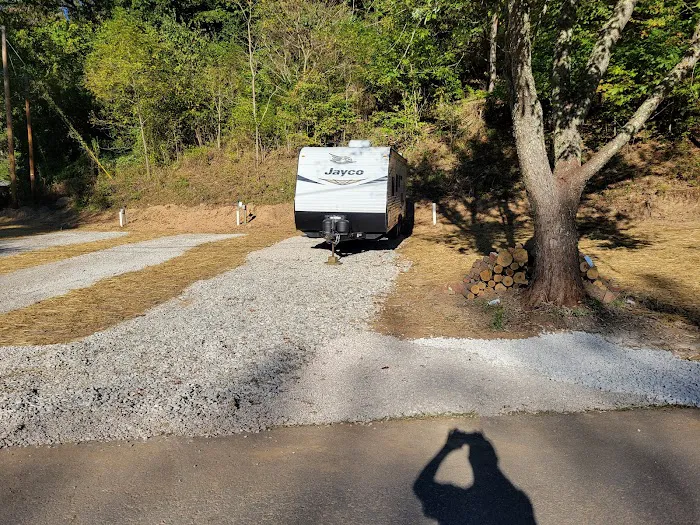 Pleasant Ridge Campground Picture 2