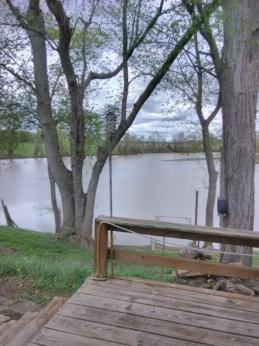 Shady Waters Campground Picture 8