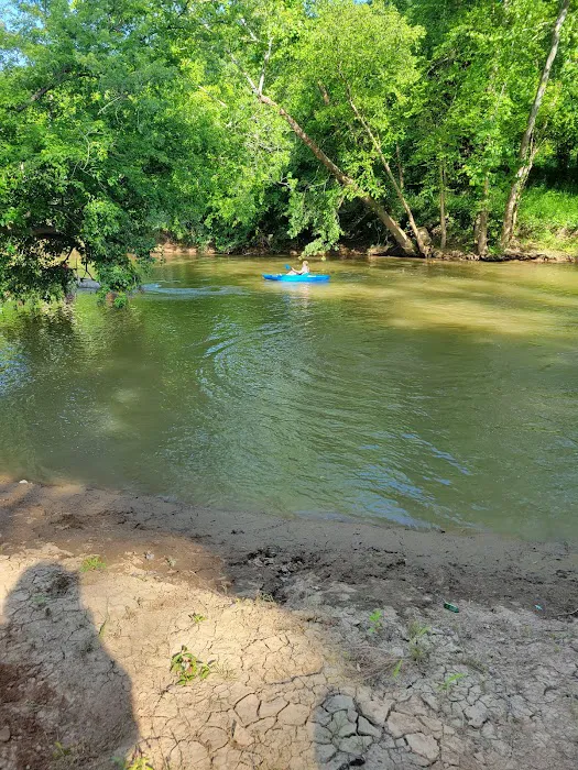 Coonskin Camp 218 Picture 4