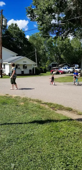 River's Edge Campground Picture 7