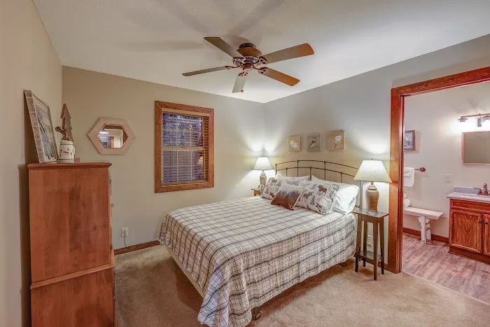 Heirloom Acres, LLC Picture 6