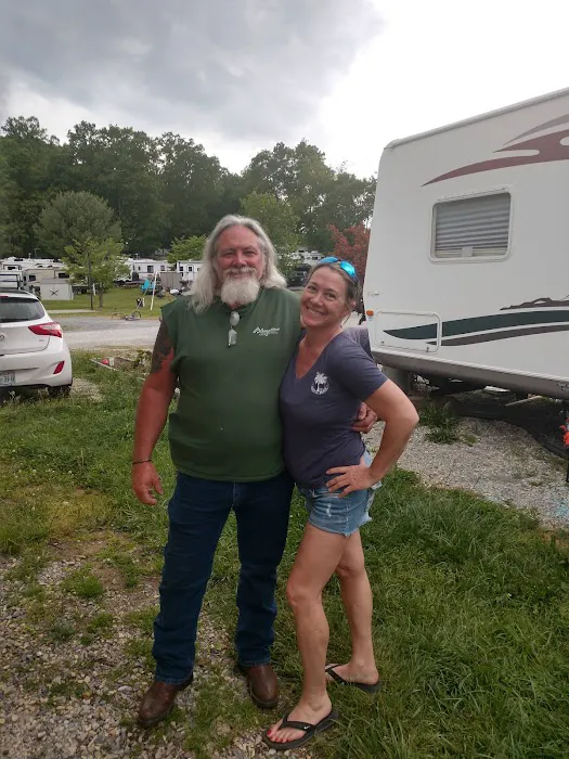 Cedar Cove Campground Picture 2