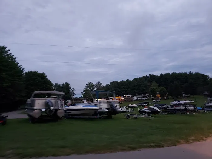 Covey's Family Campground Picture 5