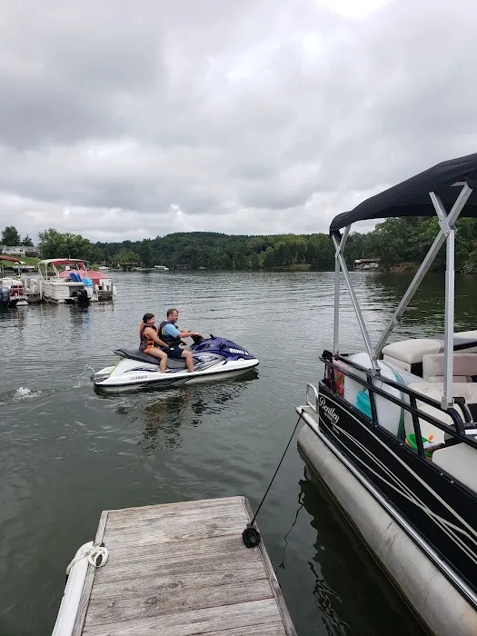 Covey's Family Campground Picture 2