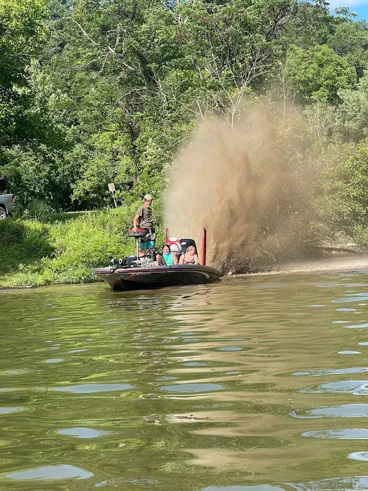 Bertha Camping Area Picture 7