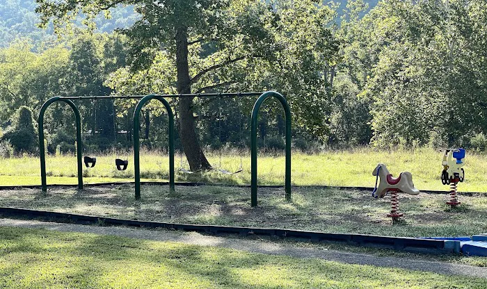 Meador Campground Picture 5