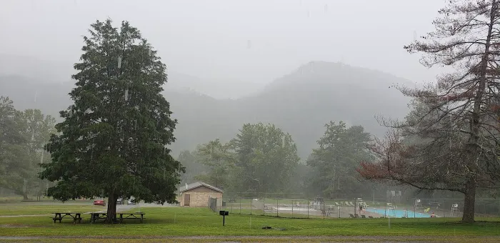 Meador Campground Picture 4