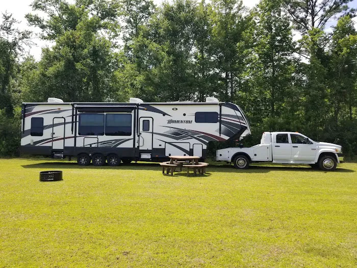 Dogwood Family Campground Picture 3