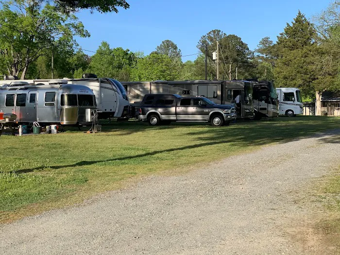 Ponderosa Campground and RV Park Picture 9