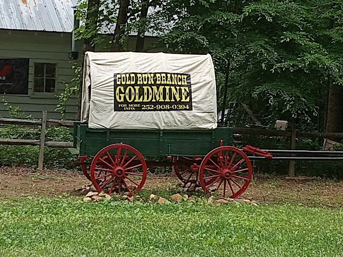 NC Treasure Hunters Campground Picture 2