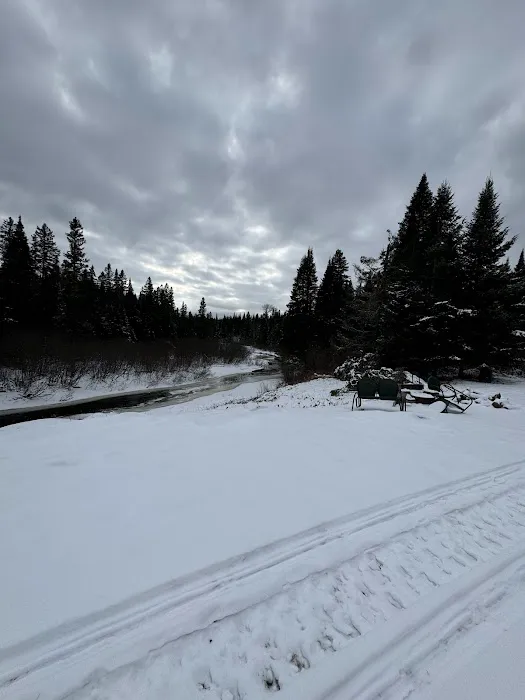 7E Outfitters Picture 4