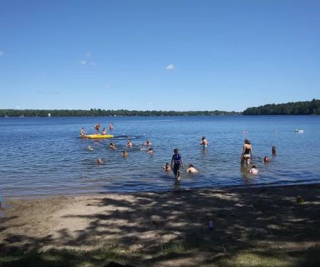 Pleasant Lake Camping Area
