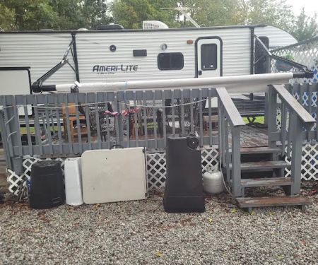 Clinton Lake Camping