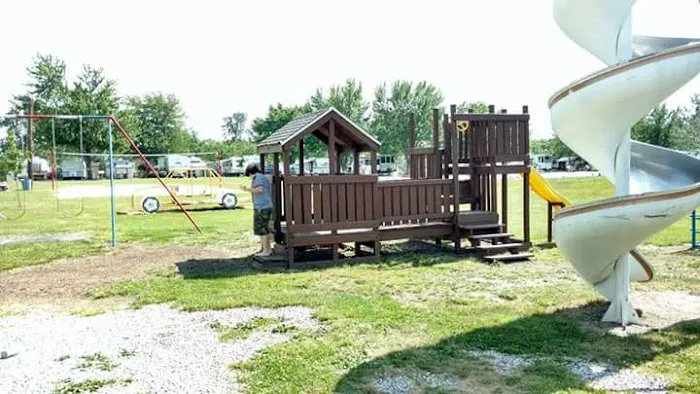 Clinton Lake Camping Picture 4