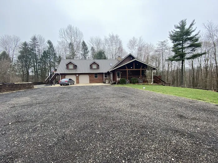 Peaceful Valley Cottage Picture 3