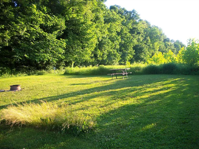 Grins & Pickin's CampFarm LLC Picture 10