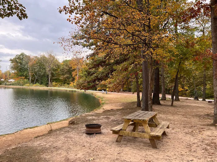Jackson Lake Campground & Park Picture 2