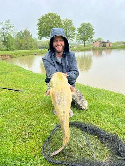 Lazy Dog Camp Resort & Pay Lake Picture 7