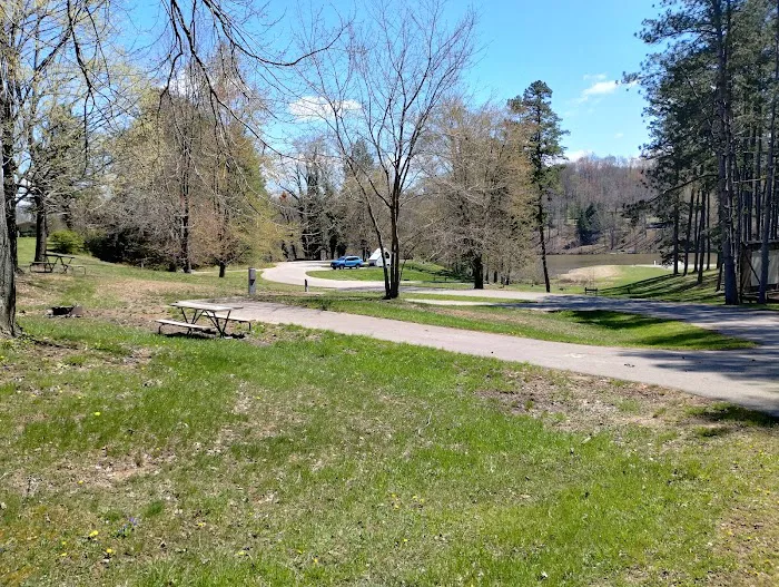 Jackson Lake State Park Campground Picture 2