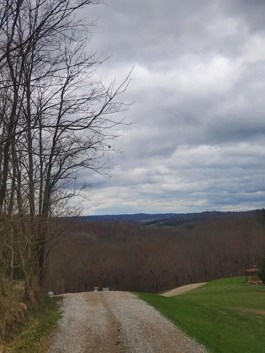 Hocking Hills Cabins Picture 2