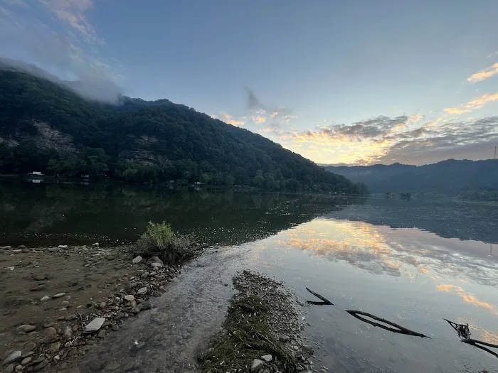 New River Campground Inc. Picture 9