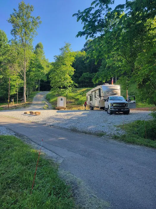 Bear Cave Camp Picture 9