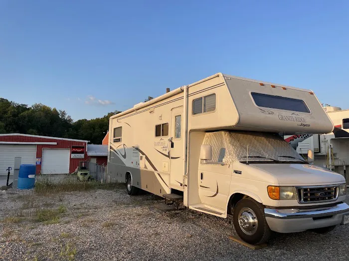 Mohr's roadside rv park Picture 3