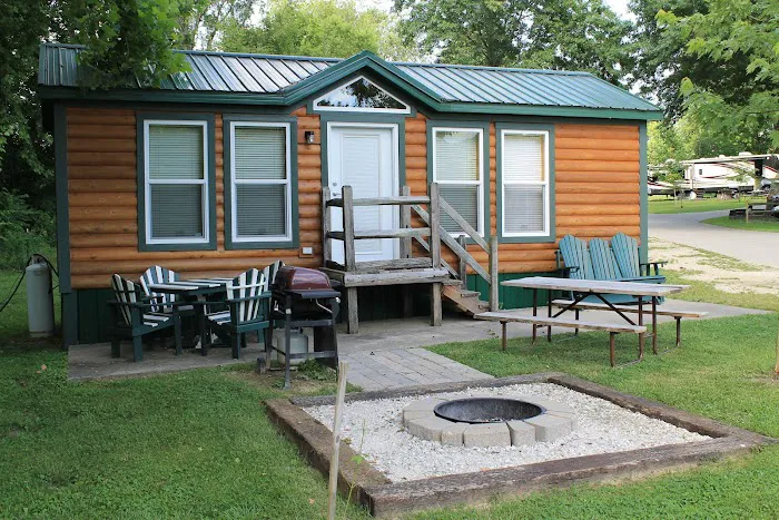 Huntington / Fox Fire KOA Holiday Picture 9